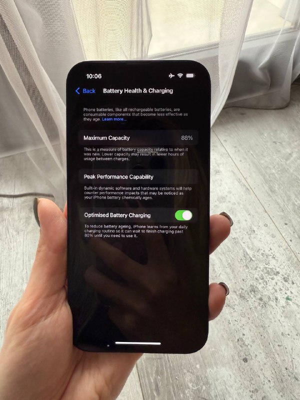 Продаётся iPhone 13, 128 ГБ, синий 4