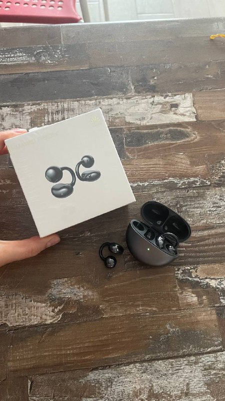 Huawei FreeClip наушники, Anker Soundcore Space Q45, Anker Soundcore Sport 10 2