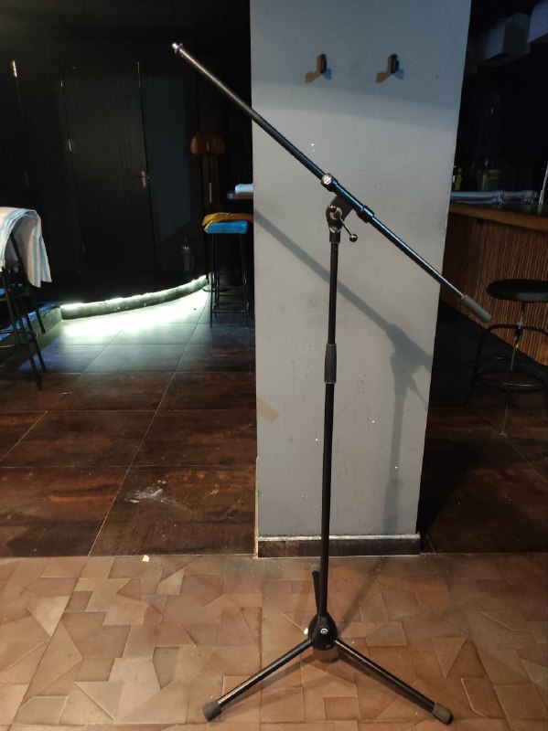 K&M tall boom microphone stand