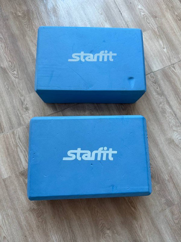 Набор для тренировок Starfit балансировочная подушка гантели резинки йога-блок 2