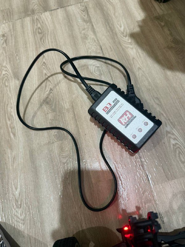 Радиоуправляемая машинка багги полный комплект 4