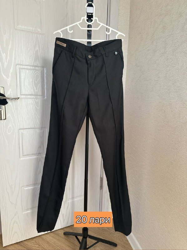 Рубашка, брюки, кепка, туфли, блендер 2