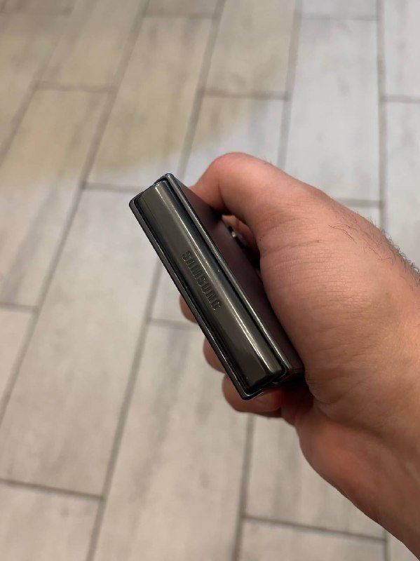 Samsung Flip 4 128GB 7