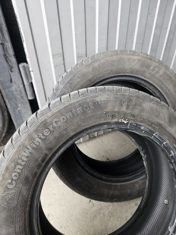 Зимние шины Continental 205/60 R16 4