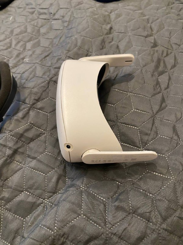 Oculus Quest 2 64GB, крепление Bobo Vr m5 plus, повербанк