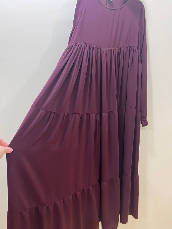 Длинное струящееся платье размер s