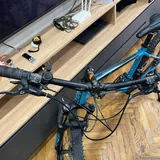 Велосипед Giant 27,5, крепление для перевозки 6