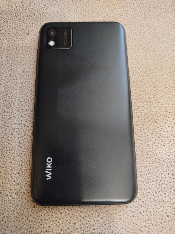 Android-смартфон Wiko Y52 2