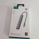 iPhone 12 mini, мониторы Xiaomi, клавиатуры Logitech, мышь, USB-хаб, оперативная память 6