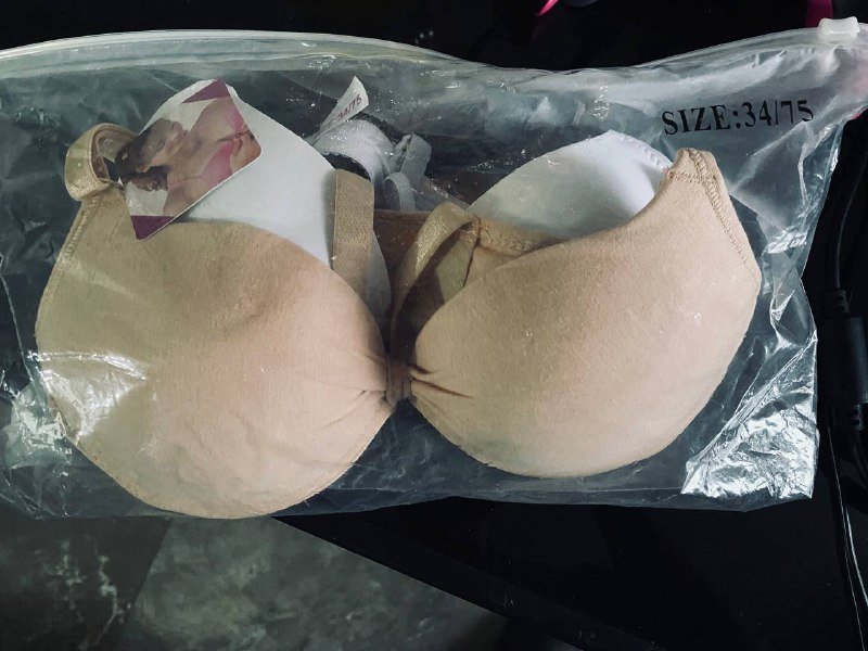 2 бюстгальтера белый и персик/беж