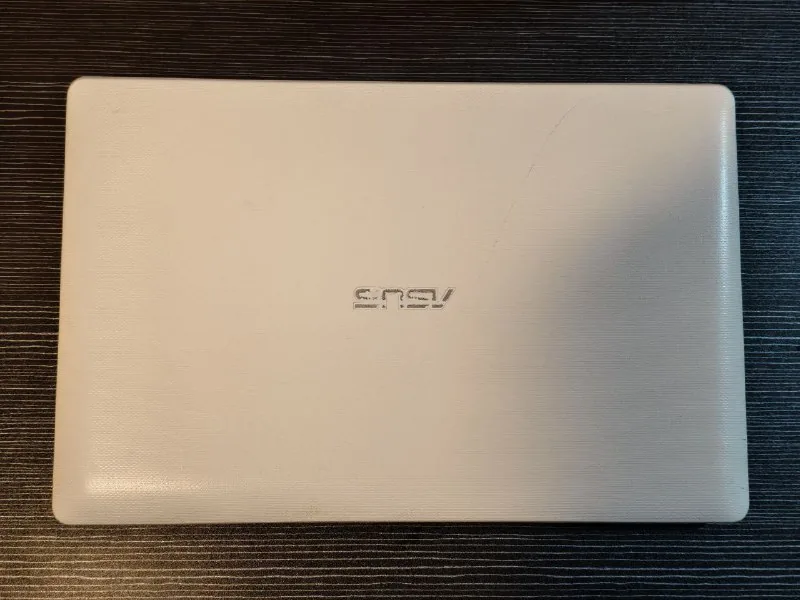 ASUS X200CA ноутбук 1