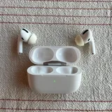 Наушники Apple AirPods Pro 1 поколения 3
