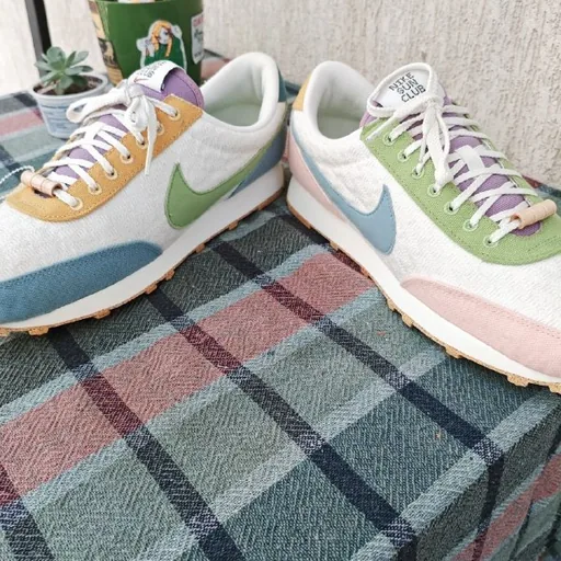ქალის Nike Daybreak SE Sun Club Worn Blue კედები