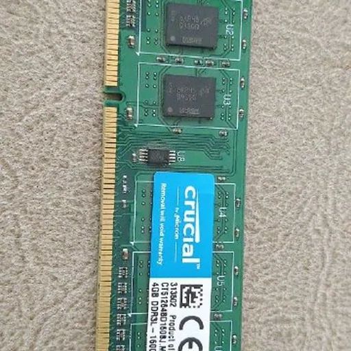 Crucial 4GB DDR3L RAM