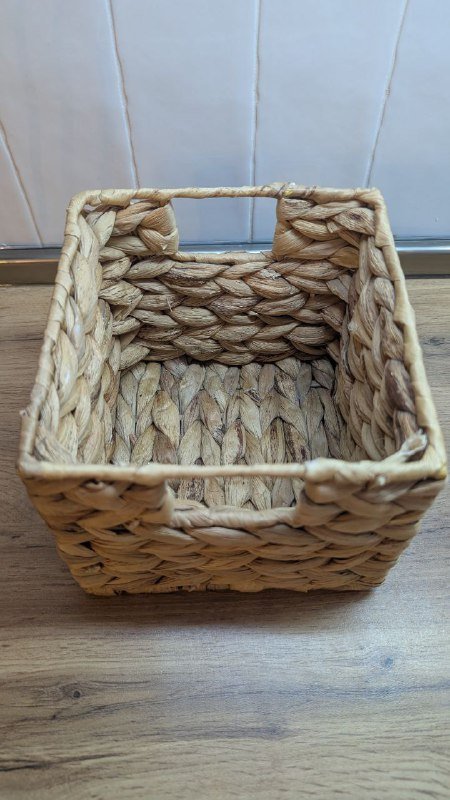 Зеркало, аптечка, плетёная коробочка, гирлянда 7