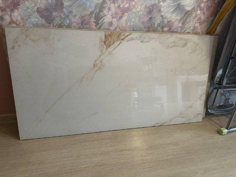 Керамогранит 120 на 60 см 2 шт