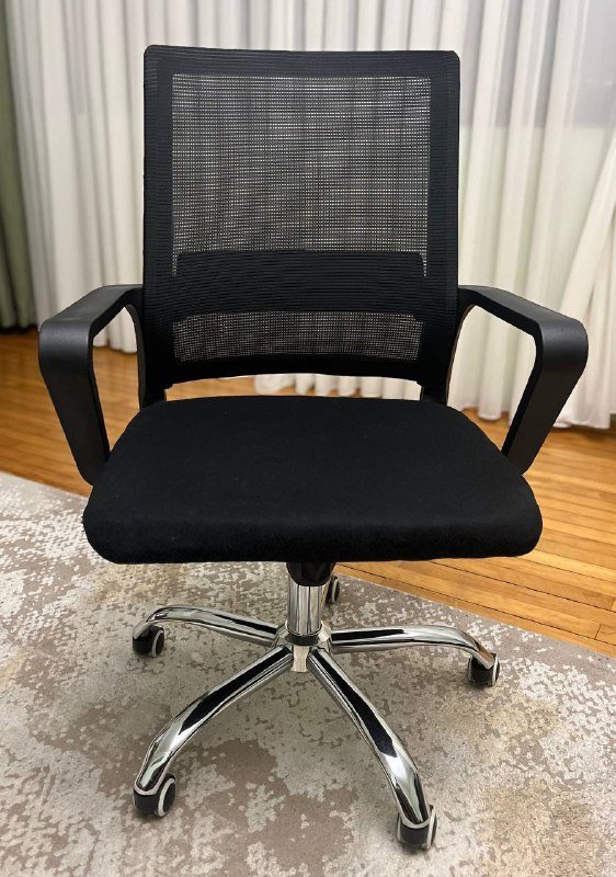 Офисный компьютерный стул