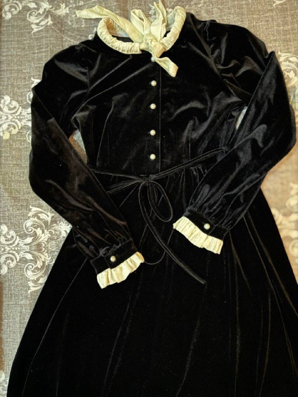 Платье бархат