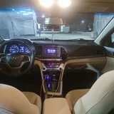 Hyundai Elantra 1