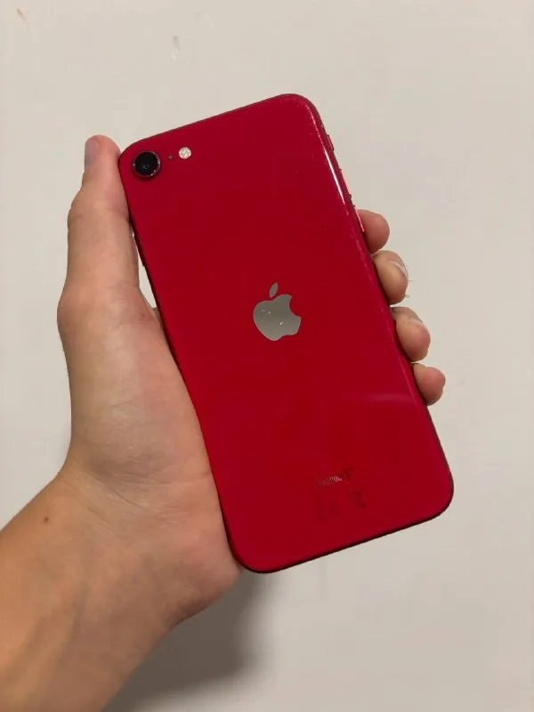 iPhone SE 2 (2020) 64 ГБ 1