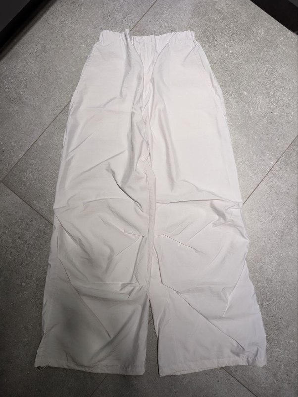 Куртка кожаная теплая, Кофта свитшот, Кроссовки fila, Бассаножки пляжные, Юбка трикотажная, Сандалии мужские, Футболка, Брюки карго, Брюки мужские Zara 8