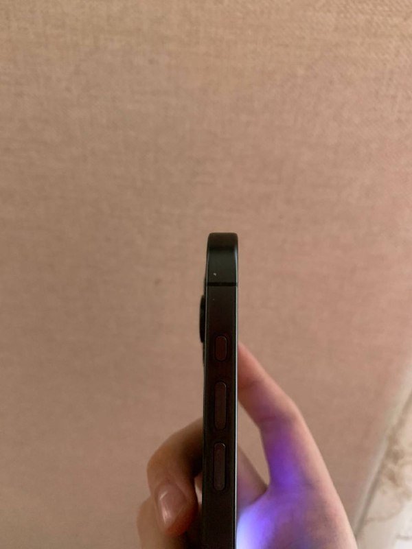 iPhone 15 pro 128 GB Черный Титан 5