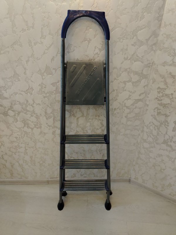 Стальная стремянка 2