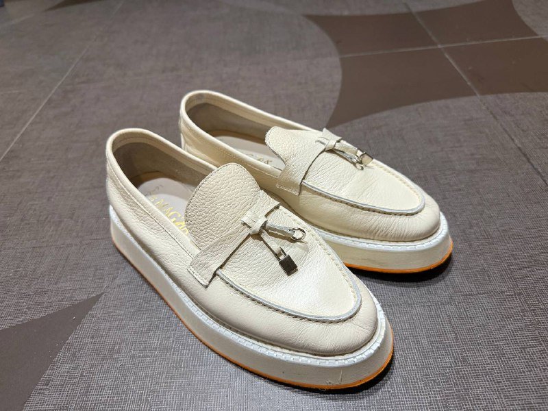 Кроссовки Vans, бежевые лоферы 2