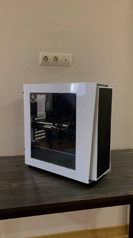 Система компьютер AMD Ryzen 5 2600 32GB 500GB SSD RX 580, монитор MSI 24' IPS 4