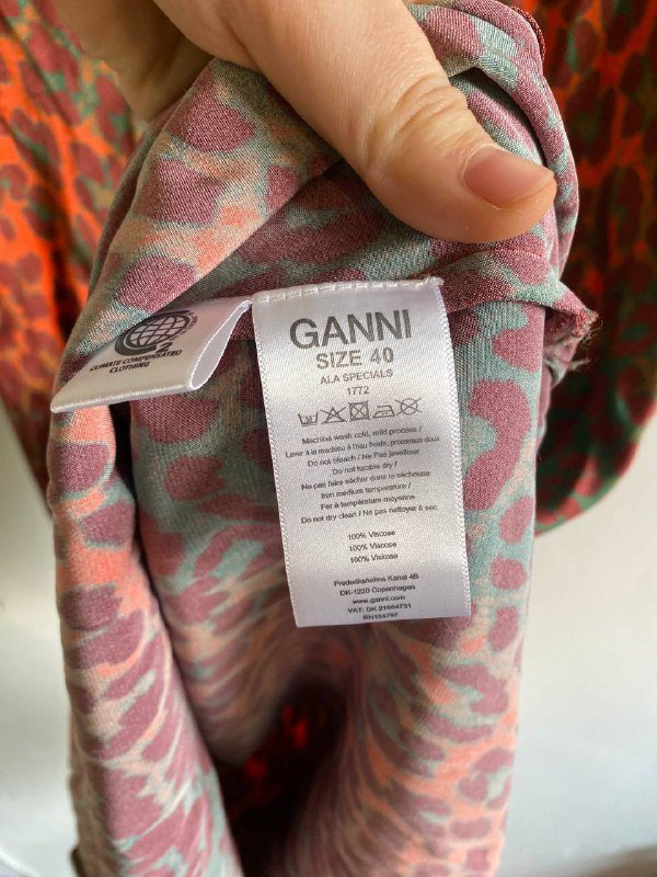 Платье балахон Ganni с ярким принтом 4