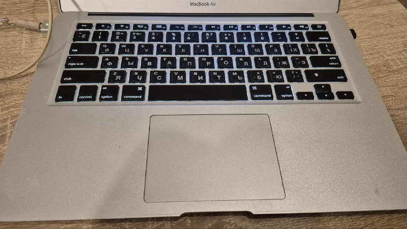 MacBook Air 13 Mid 2012 Intel i5 4GB 128GB SSD 5