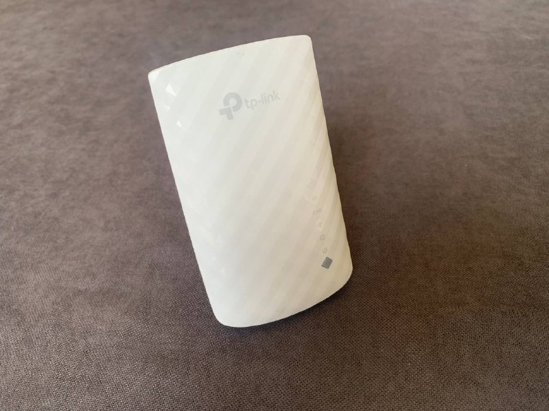 Клавиатура Logitech с мышкой, подставки, экстендер wi-fi 4