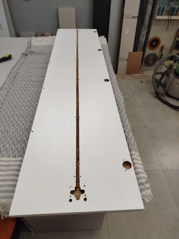 Зеркало 188x43 см на белом ЛДСП 3