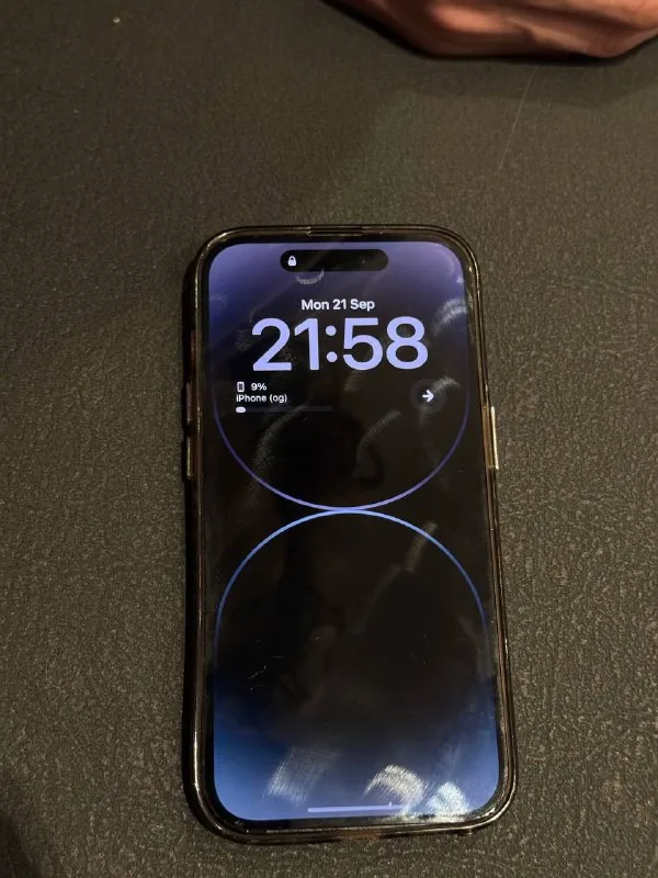iPhone 14 Pro 1