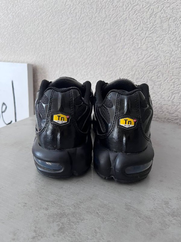 Кроссовки Nike Air Max TN Plus 9 US 42.5 2