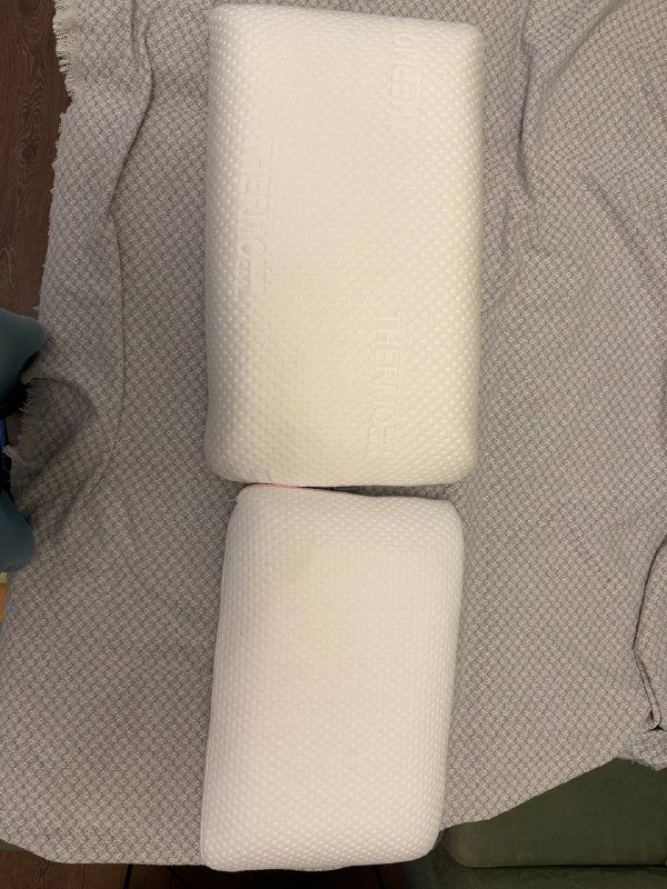 Две подушки Viscotex с пеной с памятью формы