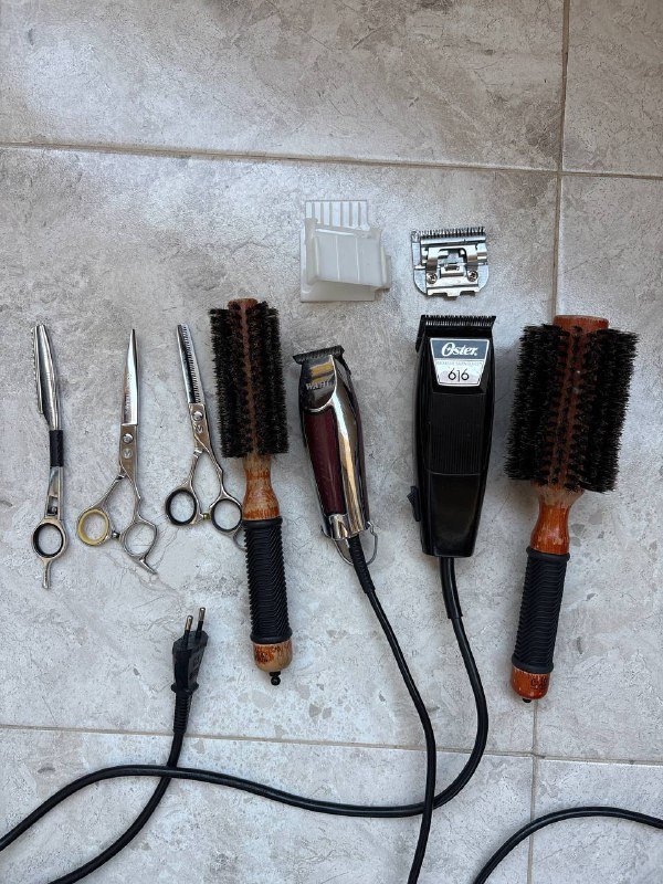Набор парикмахерских инструментов, машинки, ножницы, брашинги