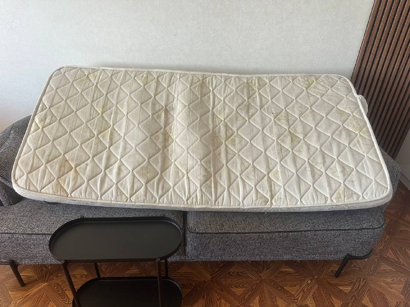 Матрас 190х90х12 б/у в хорошем состоянии 2