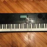 Клавишные CASIO, подставка, монитор Samsung, софтбокс, дымовая машина 6