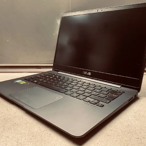 Ноутбук Asus ZenBook UX430U