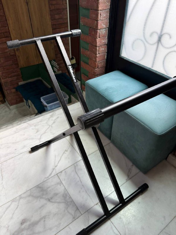 Подставка под пианино, синтезатор 4