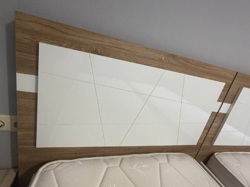 Две односпальные кровати с матрасами 4