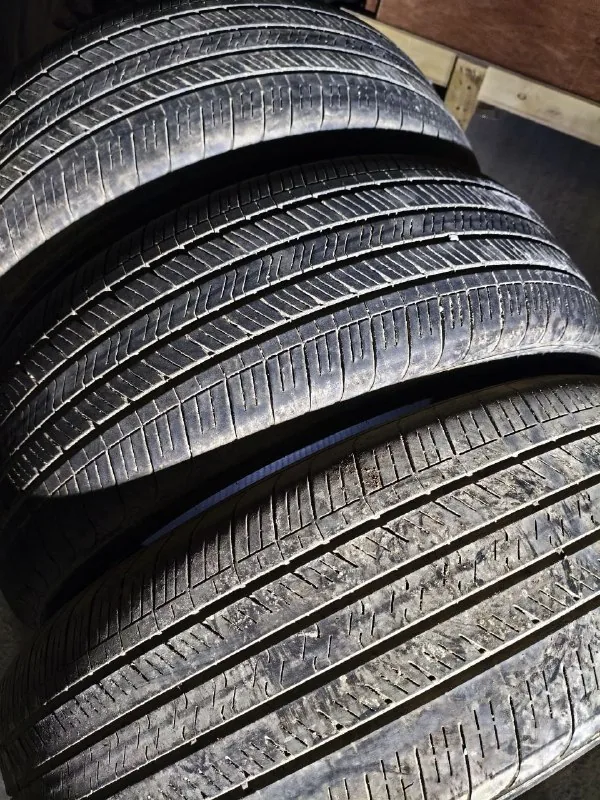 Шины Goodyear 235/50R21 для Lexus 500h 1
