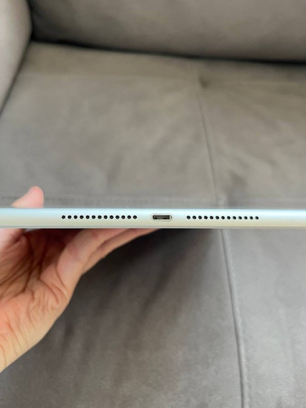 iPad 5 поколения A1822 WiFi 128 ГБ 3