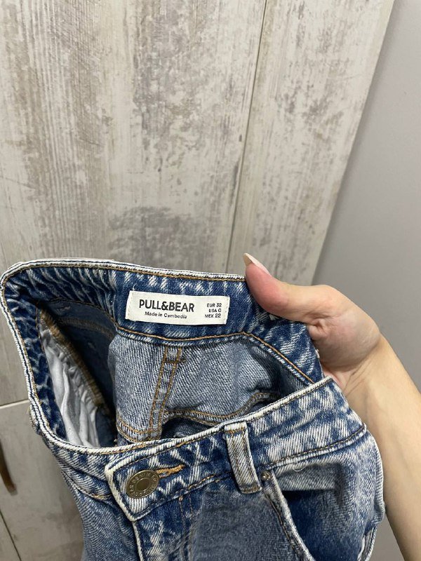 белые джинсы bershka, джинсы pull and bear, джинсовое платье короткая H&M 5