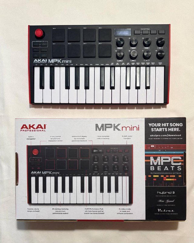 MIDI контроллер AKAI MPK Mini