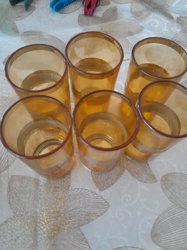Стаканы, тарелка для фруктов 1