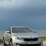 Kia Optima 2.4 гибрид 2014 1