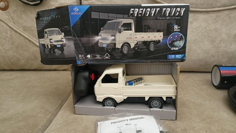 Машинка грузовичок на пульте управления с аккумулятором 3