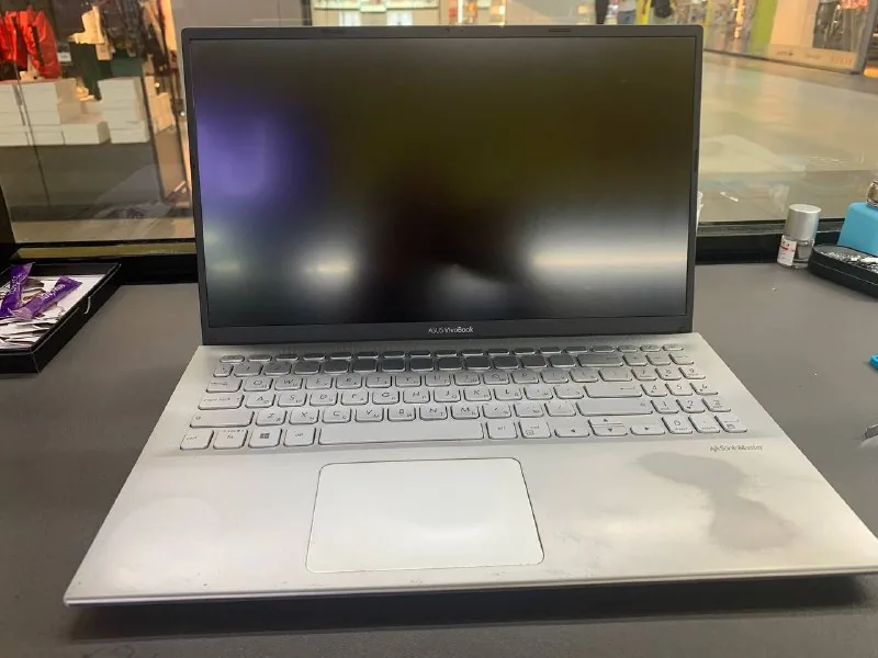 Ноутбук ASUS VivoBook S512J 1